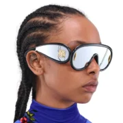 LOEWE_40108I_01C_1_Model1_800x